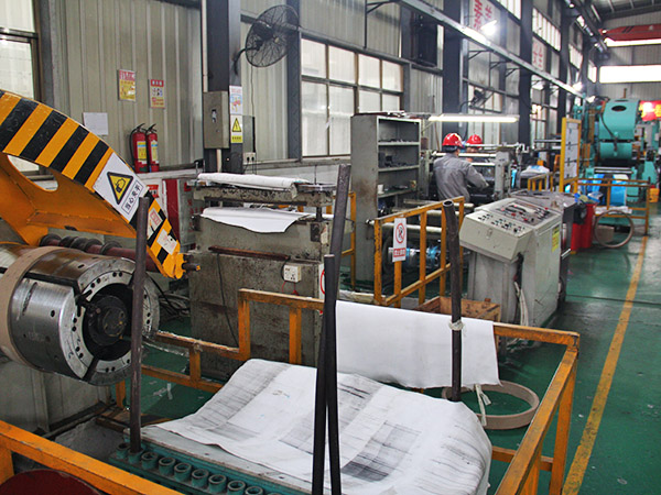 生產(chǎn)設(shè)備